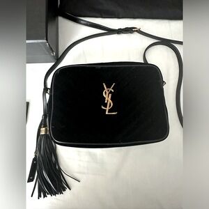 SAINT LAURENT
Velvet Matelasse Monogram Lou Camera Bag Black